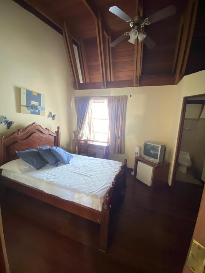 Casa Mora B&B Cartago Eksteriør billede